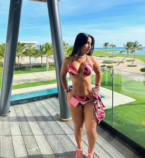 Nevis Bikini